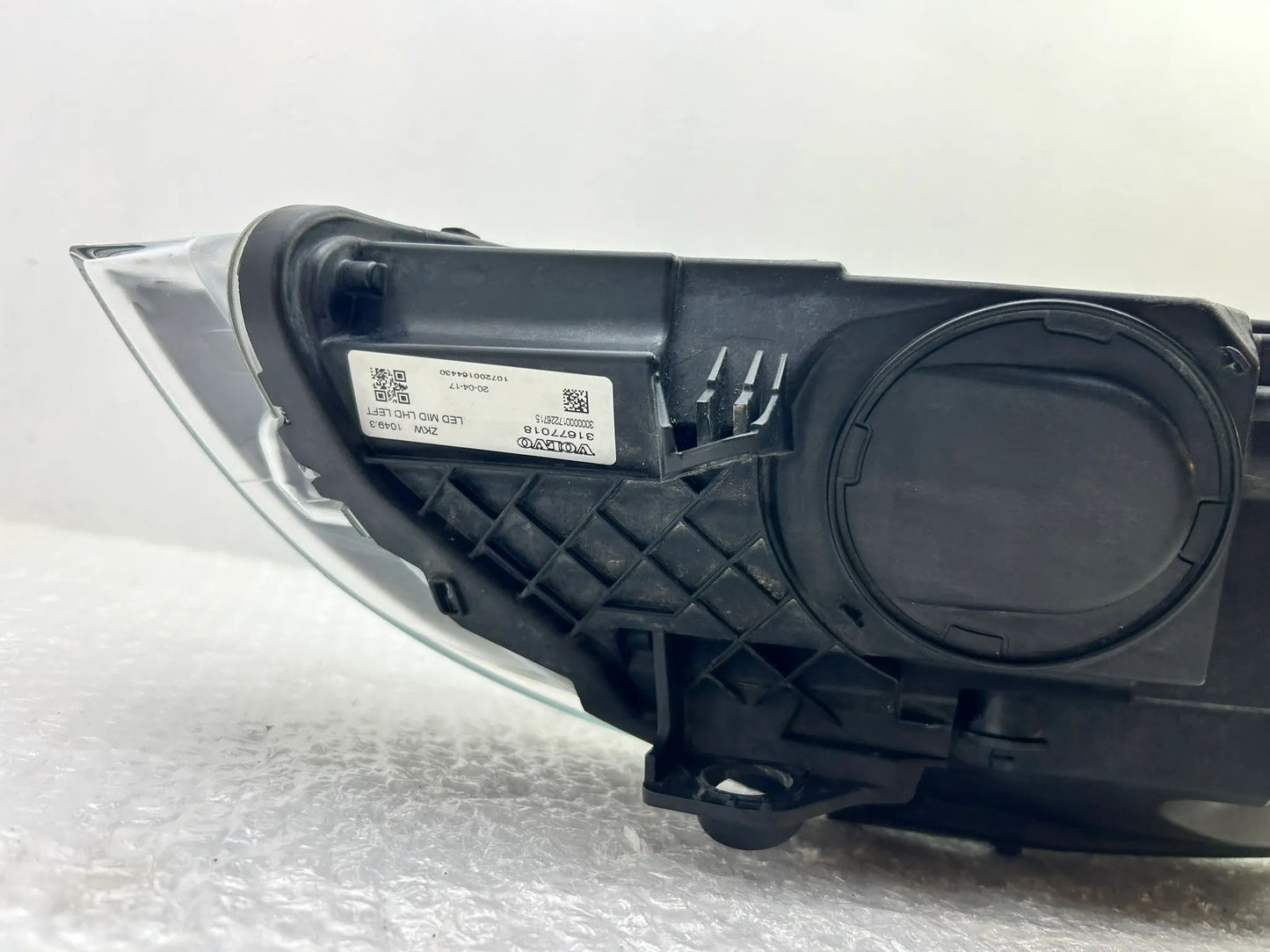 Original Volvo V40 LED Frontscheinwerfer links 31677018