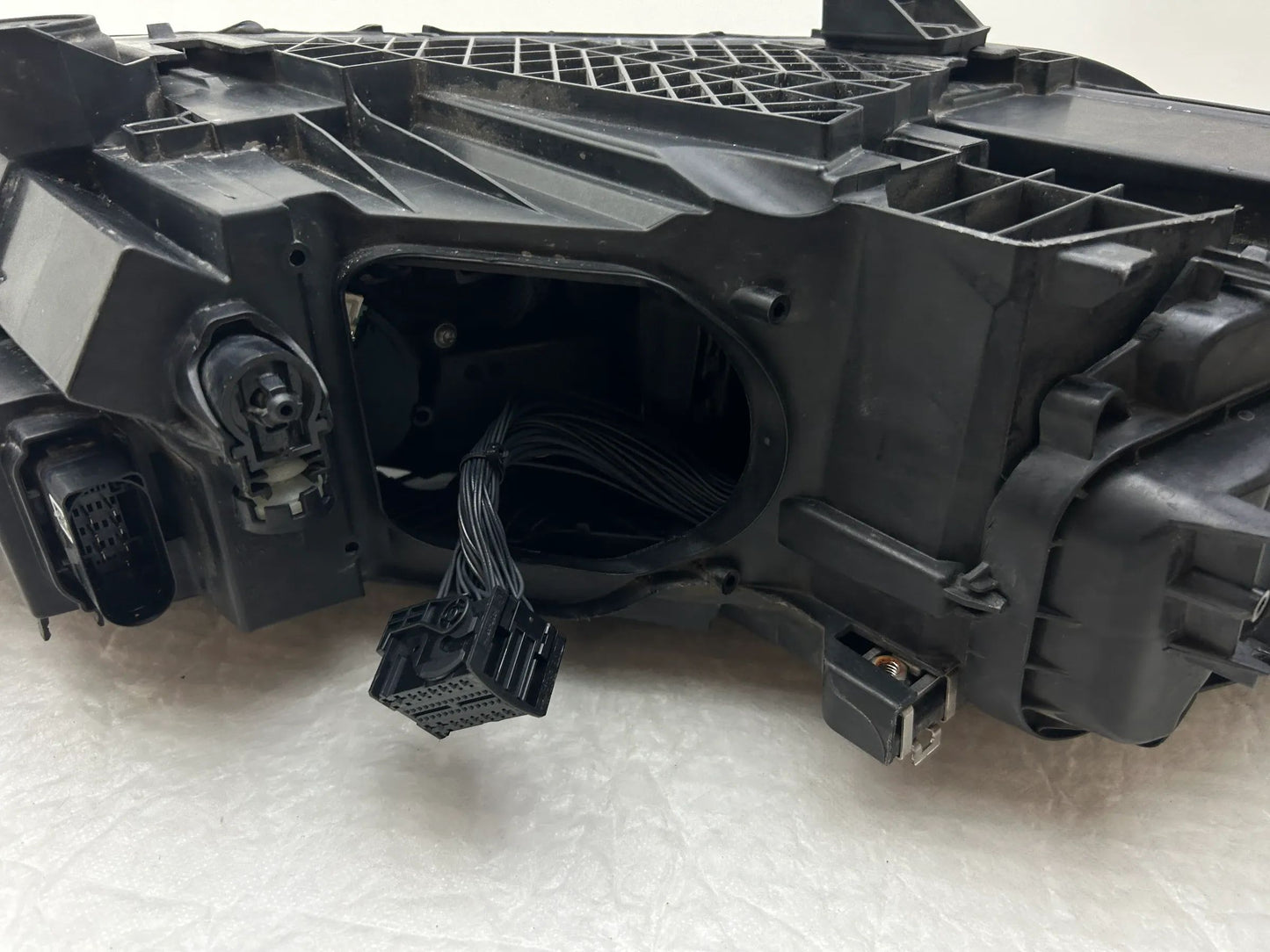 Original Audi Q7 LED Matrix Scheinwerfer links 4M0941035