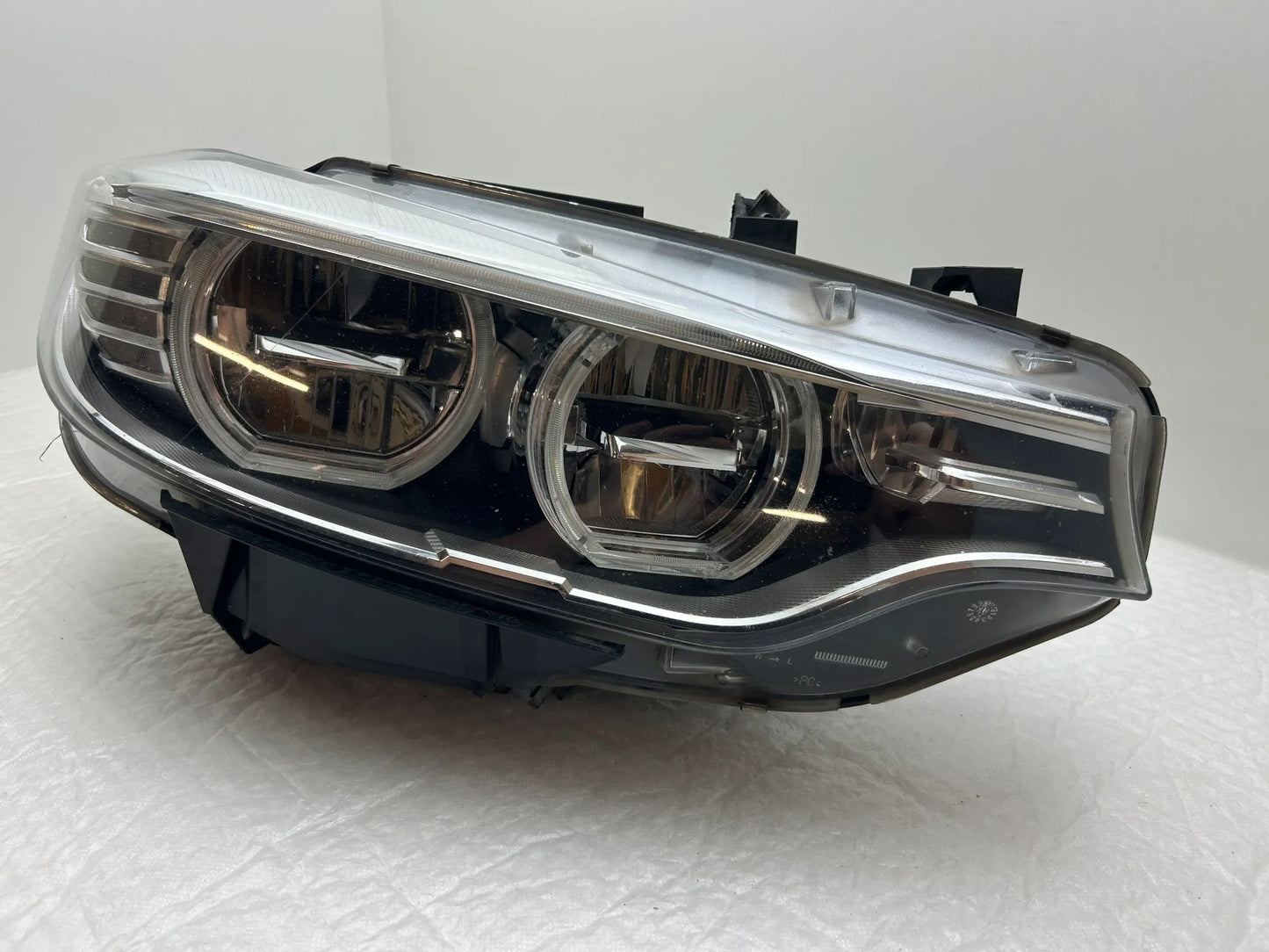 BMW 4er F32 F33 F36 LED Scheinwerfer links rechts 7408483 7408484