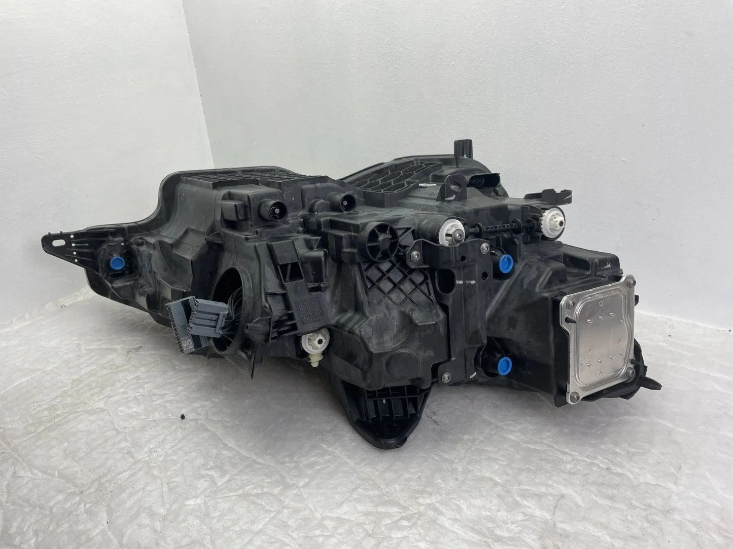 Original Volvo XC60 II LED Scheinwerfer links 32404709