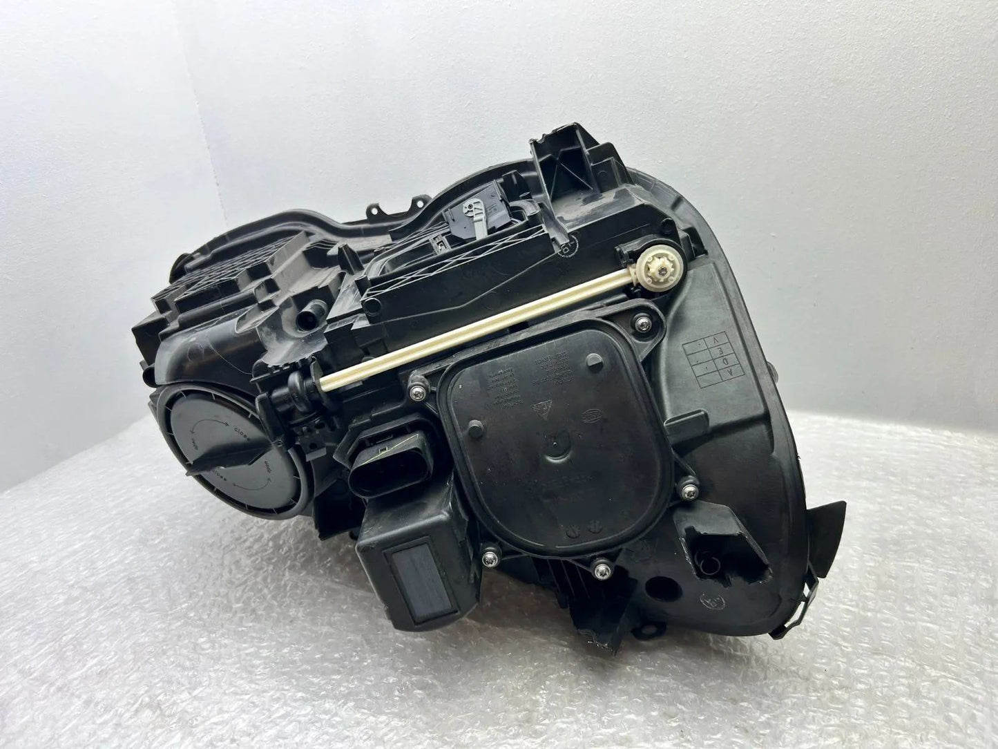 Original Mercedes W212 LED Scheinwerfer links A2128209159