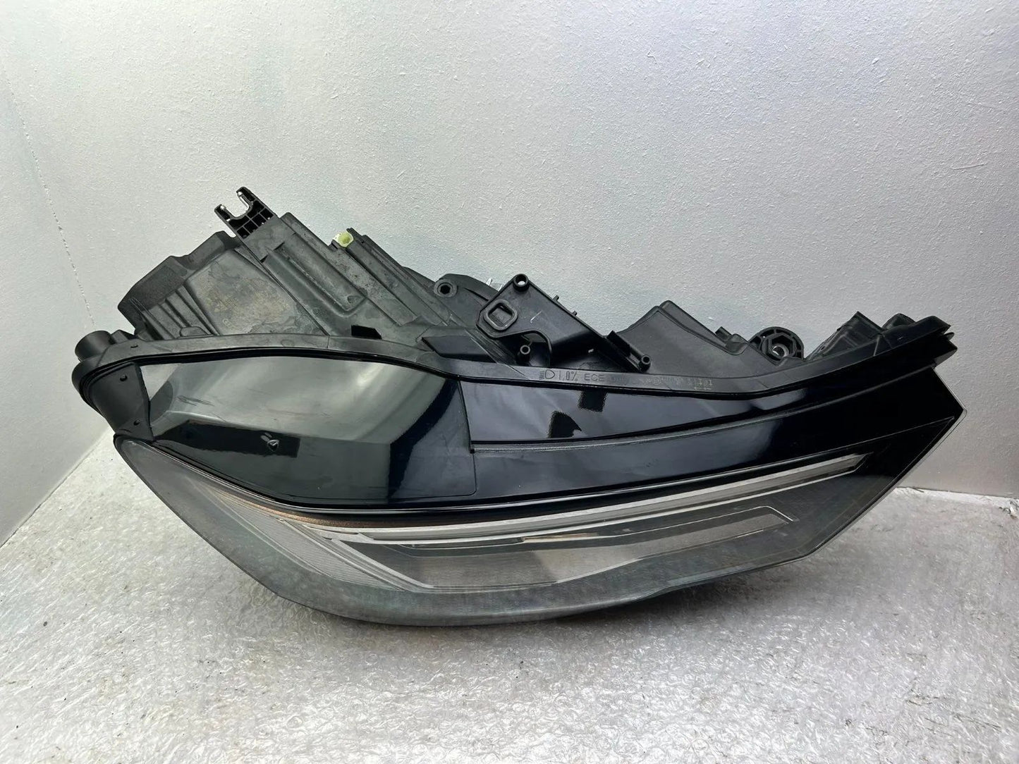 Original Audi A6 C8 4K LED Scheinwerfer rechts 4K0941040