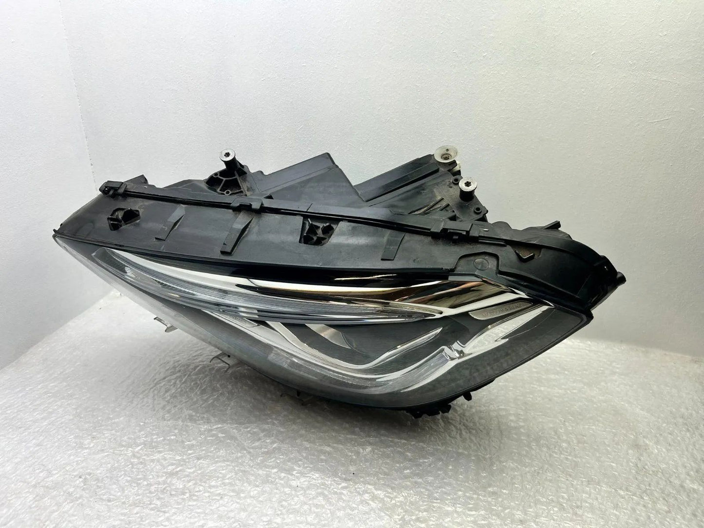 Original Mercedes W246 GLA Scheinwerfer links A2479063505