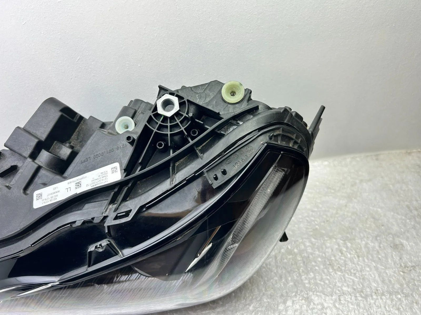 BMW 2er G42 LED Scheinwerfer Frontscheinwerfer links 8083635