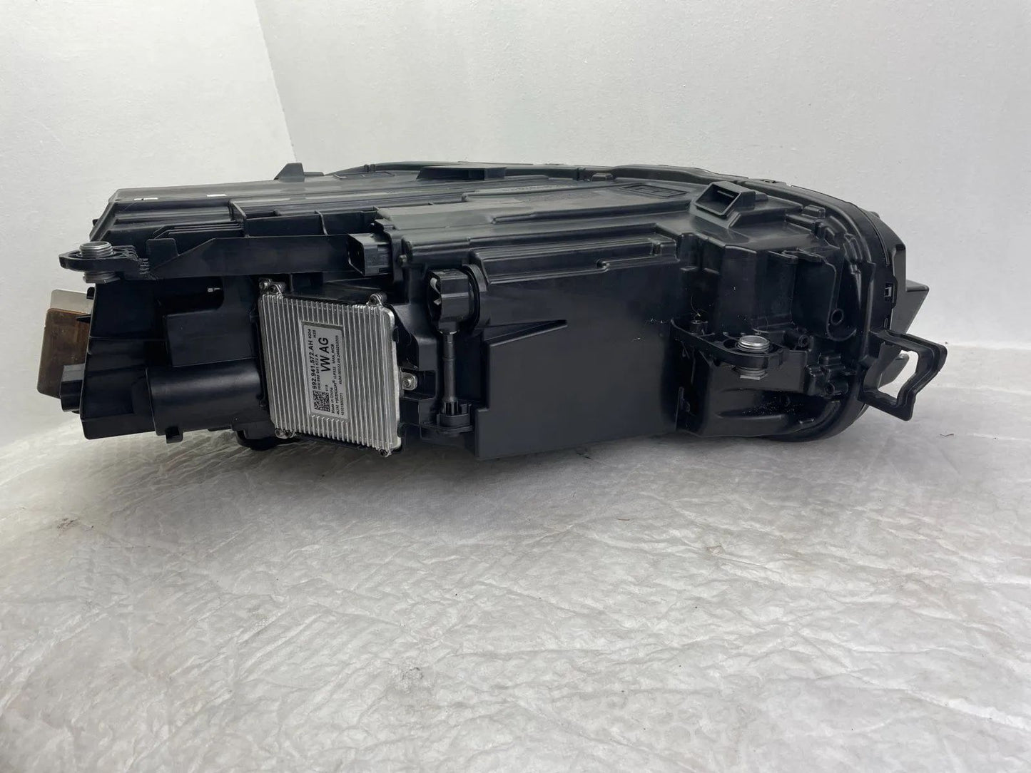 Original VW Passat 3J B9 IQ LED Scheinwerfer rechts 3J1941036