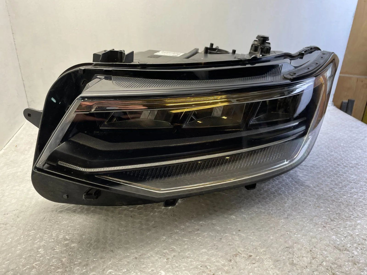 Original VW Tiguan 5NA LED Scheinwerfer links 5NB941035G