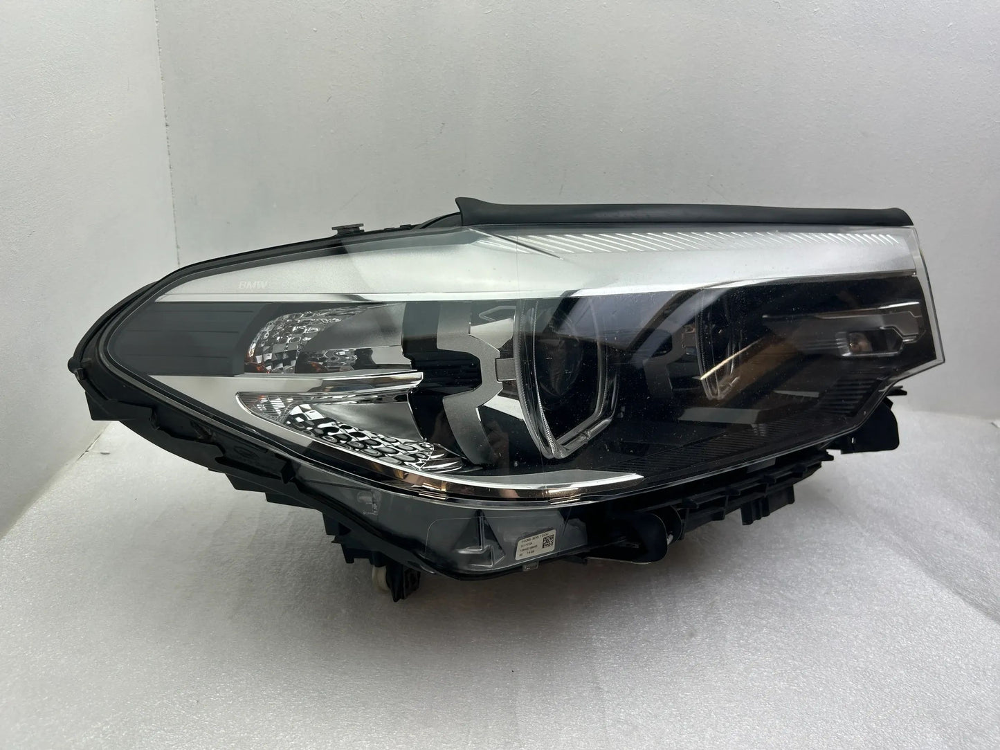 BMW 5er G30 G31 LED Scheinwerfer rechts Steuergeräte 7439204