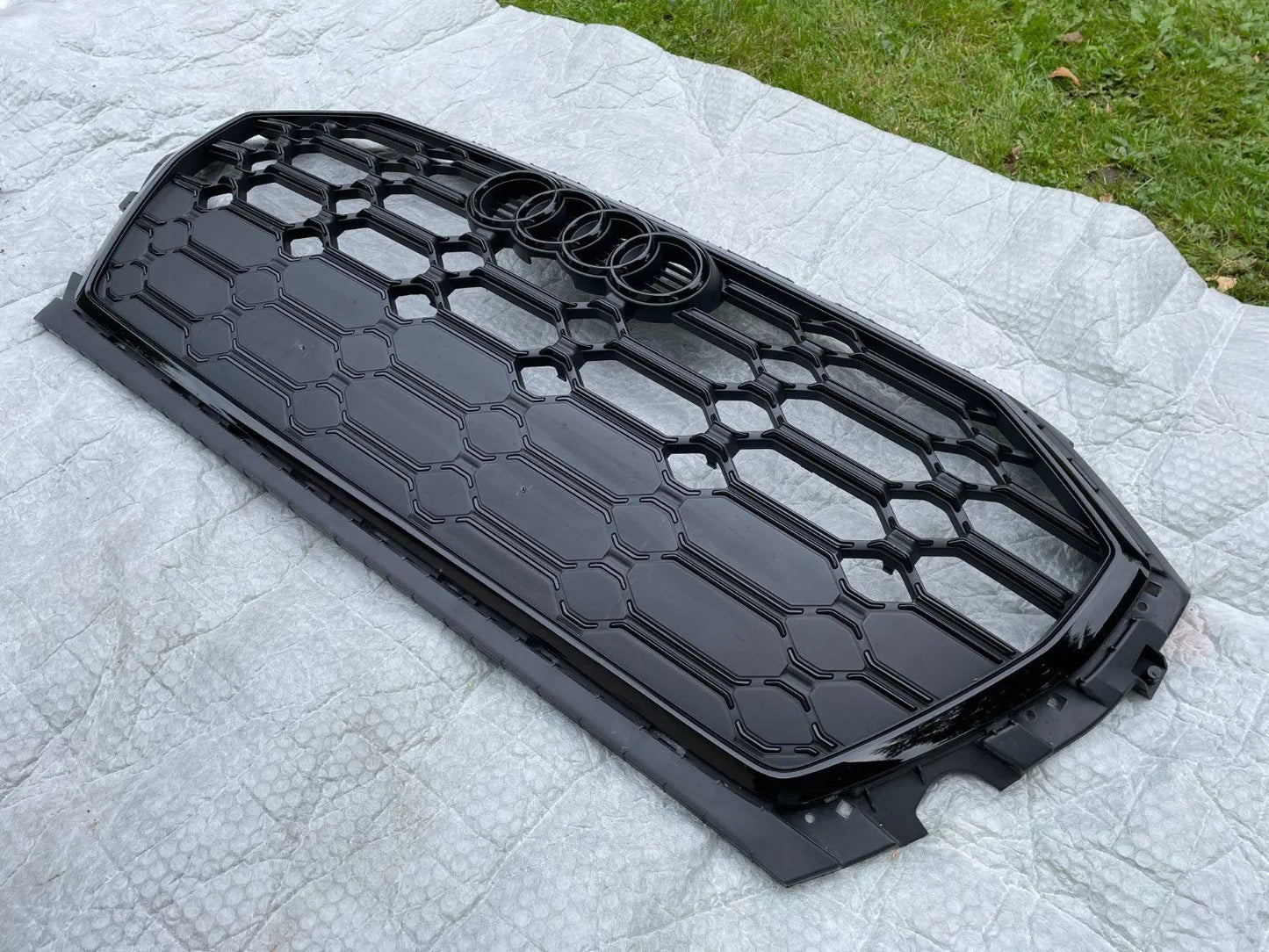Original Audi Q5 SQ5 Kühlergrill Grill Frontgrill 80A853651AH
