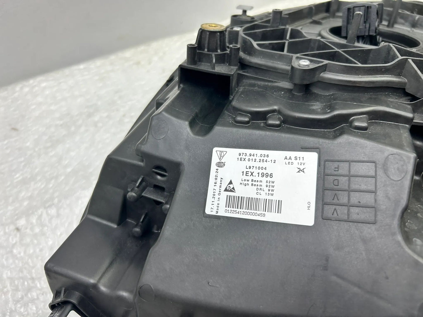 Porsche Panamera Matrix LED Scheinwerfer rechts 973941036