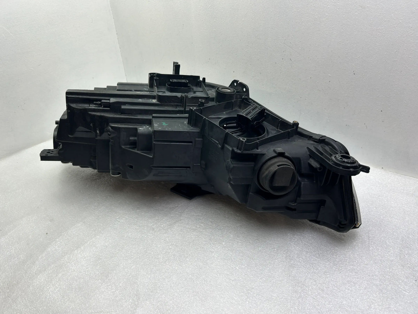 Original Audi A4 8W B9 LED Scheinwerfer rechts 8W0941034
