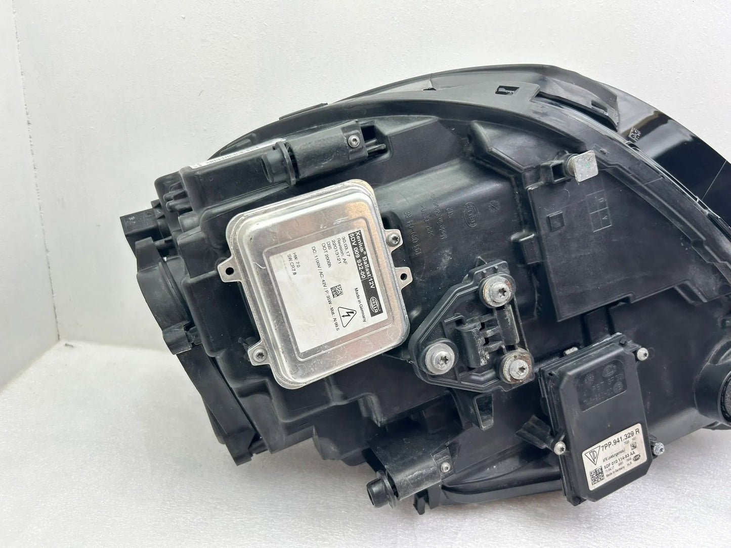 Original Porsche Cayenne Xenon Scheinwerfer rechts 7P5941752F