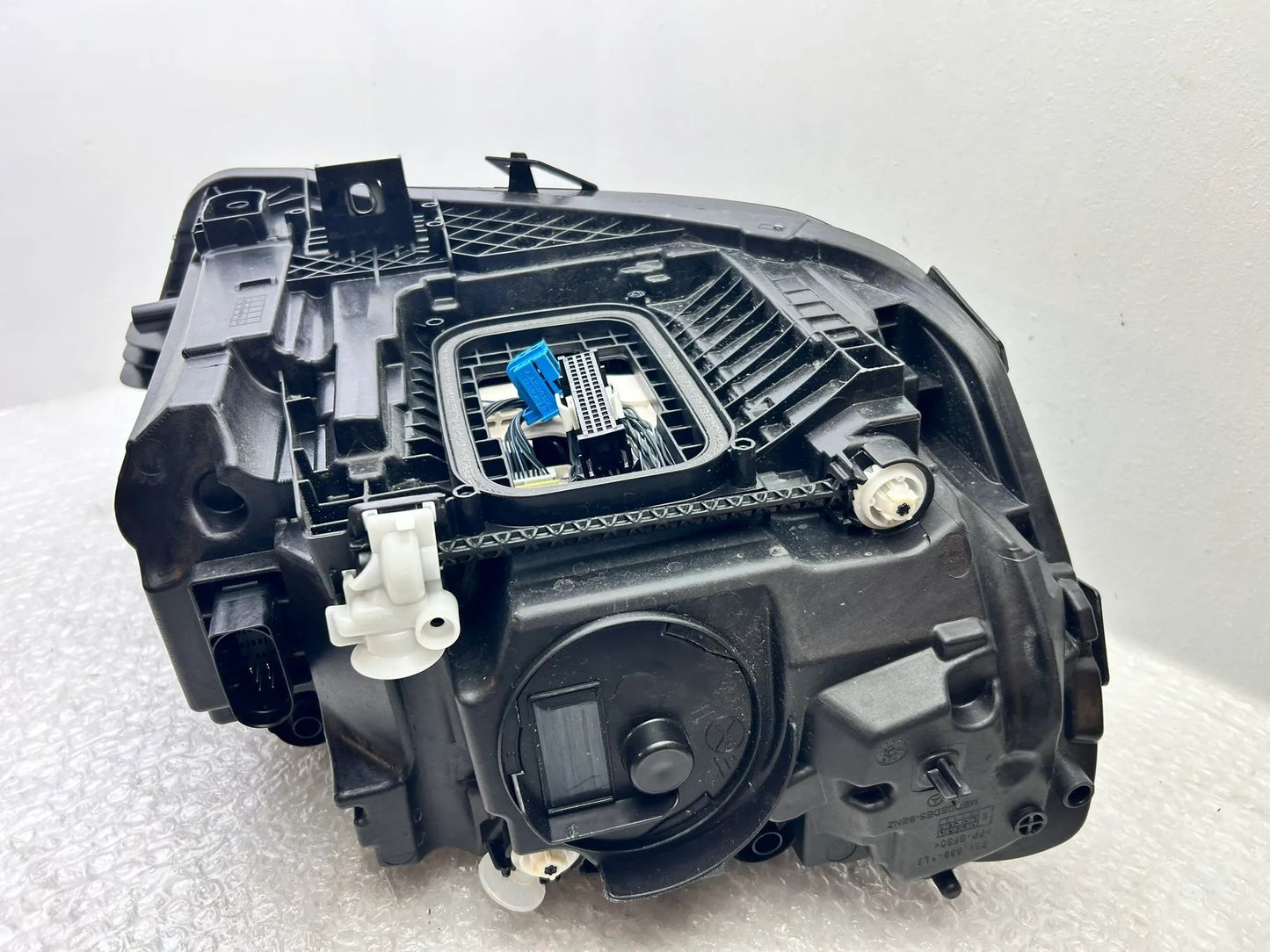 Original Mercedes CLA W118 LED Scheinwerfer links A1189061301