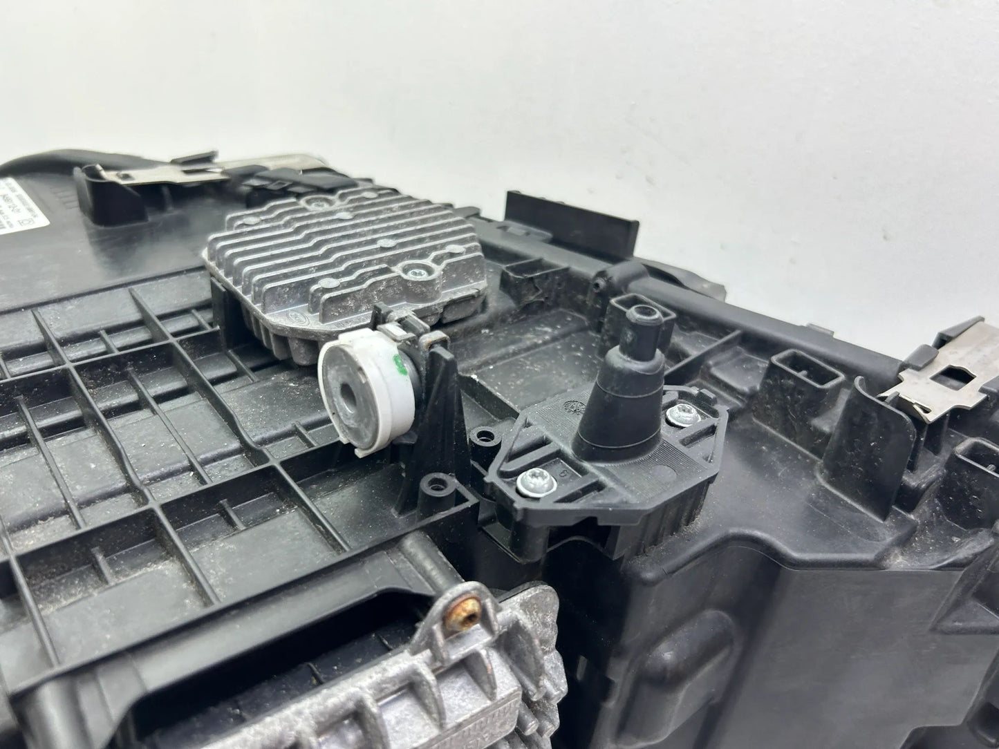 BMW 5er G30 G31 LED Scheinwerfer rechts Steuergeräte 8499112