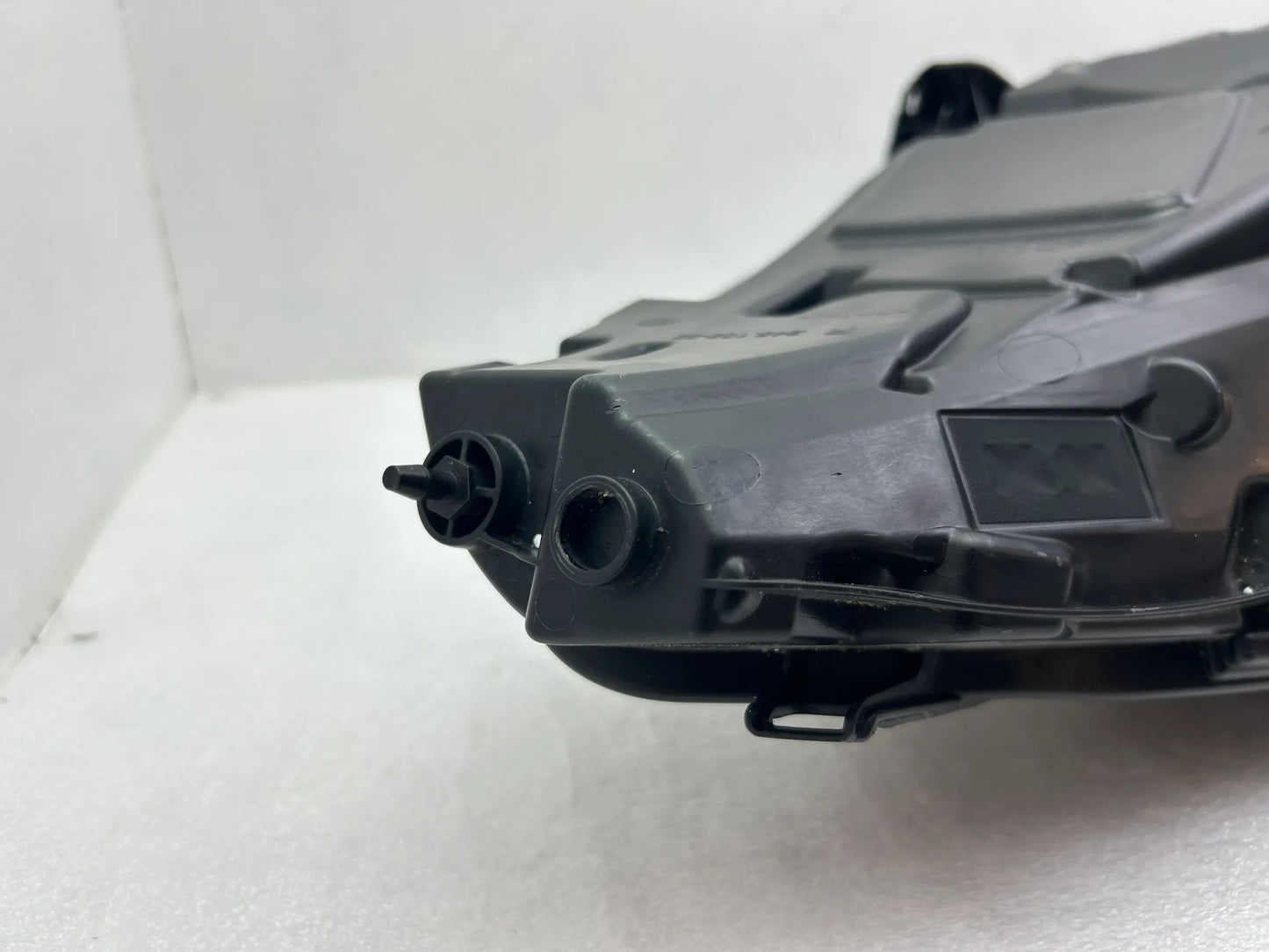 Original Tesla Model 3 LED Scheinwerfer rechts 1514953-00-D