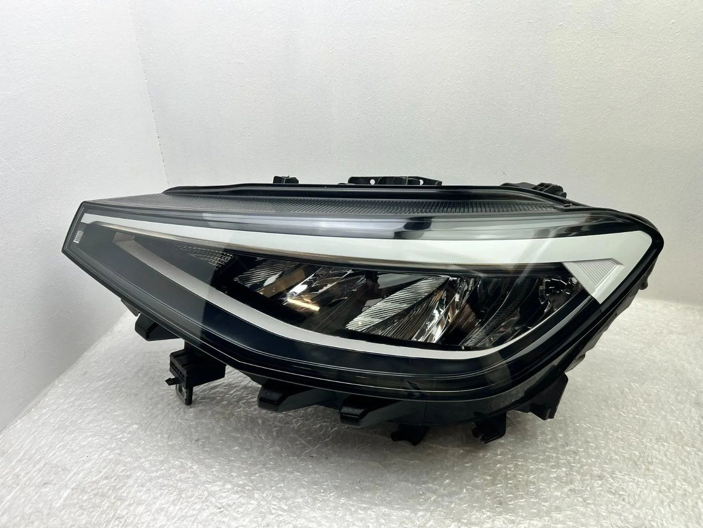 VW ID4 ID5 LED Scheinwerfer Frontscheinwerfer links 11B941005A