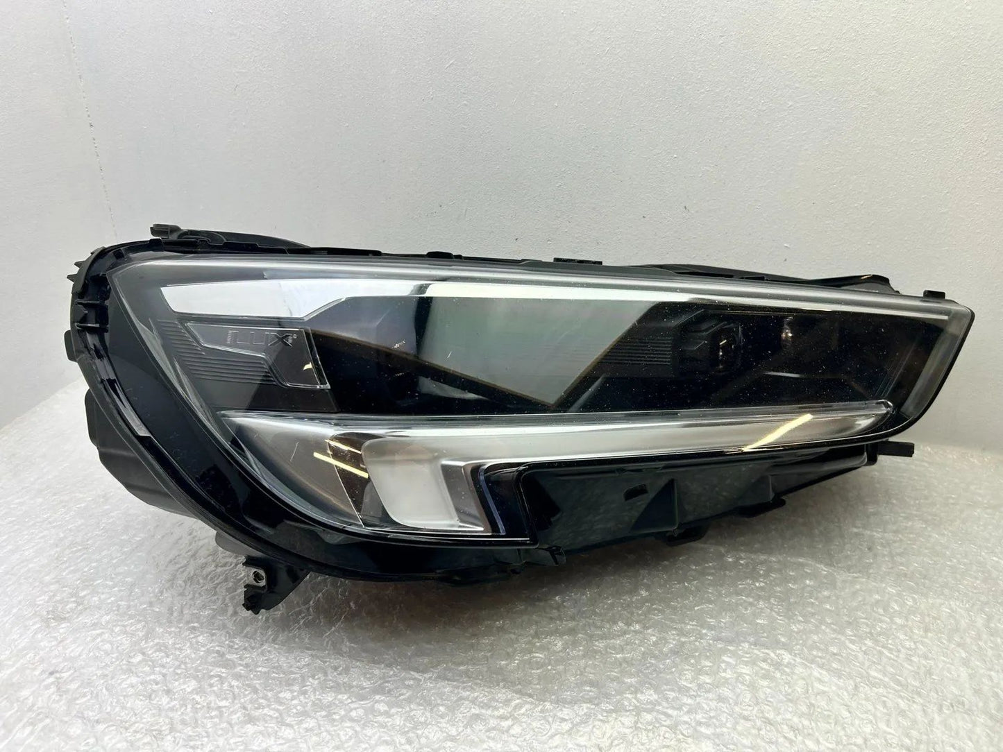 Original Opel Insignia B LED Scheinwerfer rechts 39136836